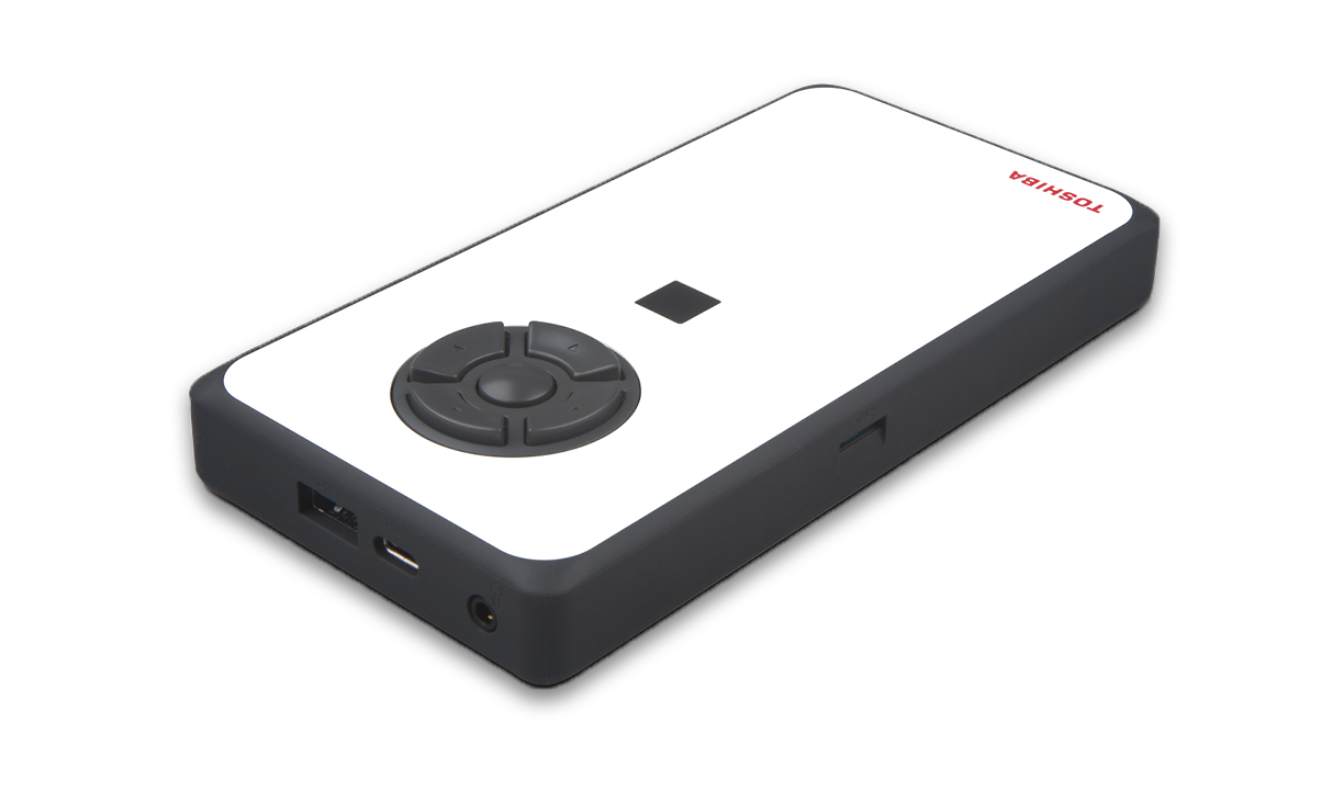 Toshiba dynaEdge DE-100 - Battery-Powered Design